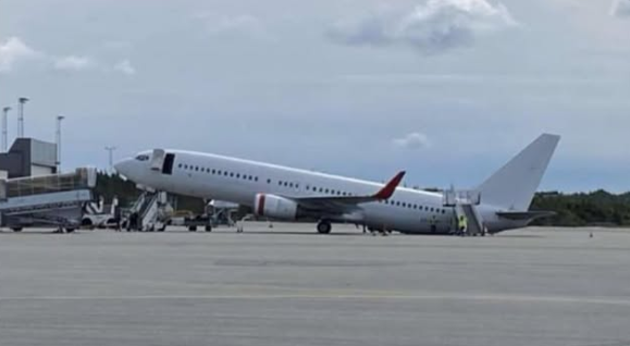 Ex-Virgin Australia 737-800 Ends Up Tail-Down in Norway