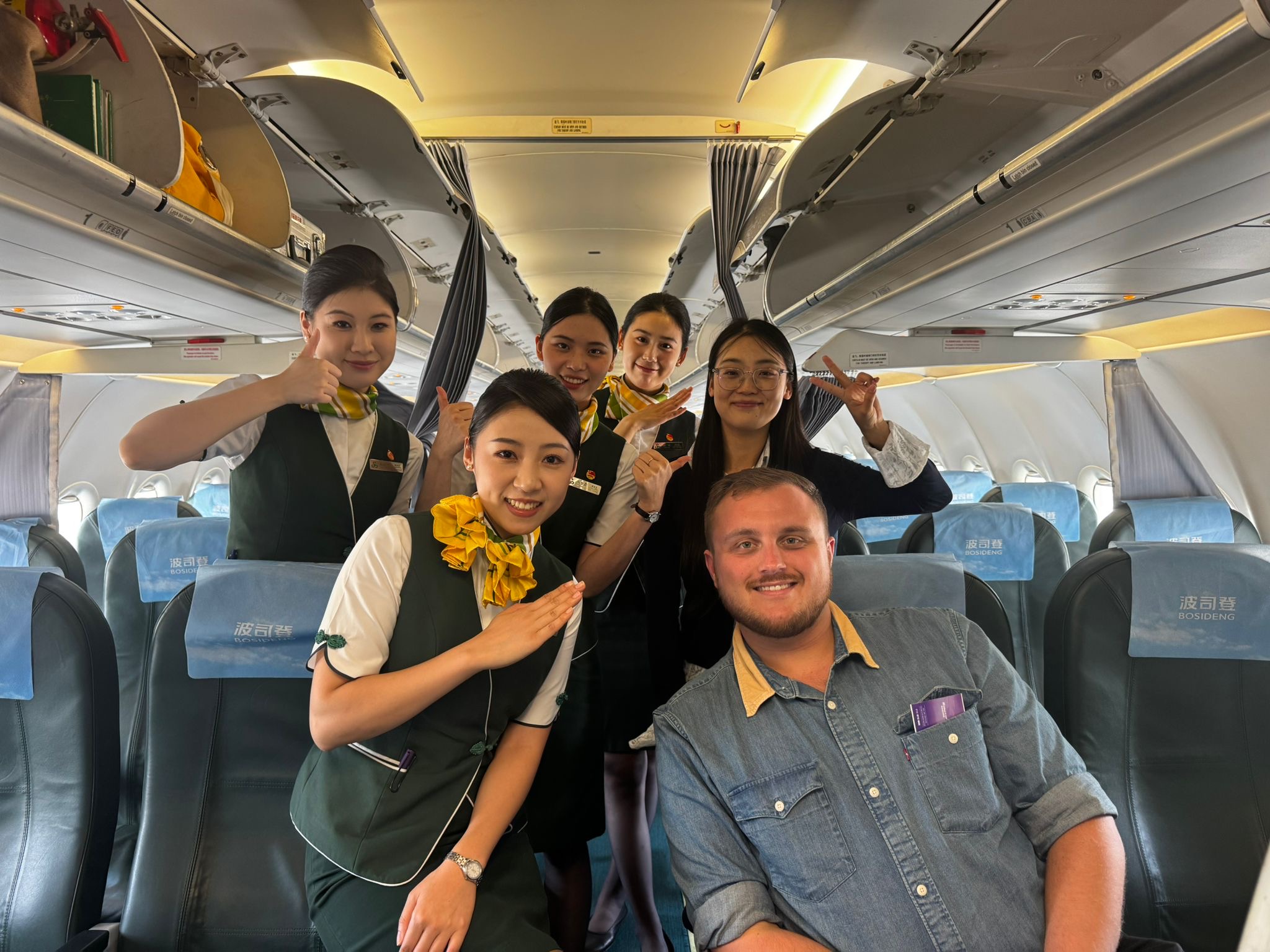Do You Know China's Largest low Cost Airline? We Hop On Board To Review!