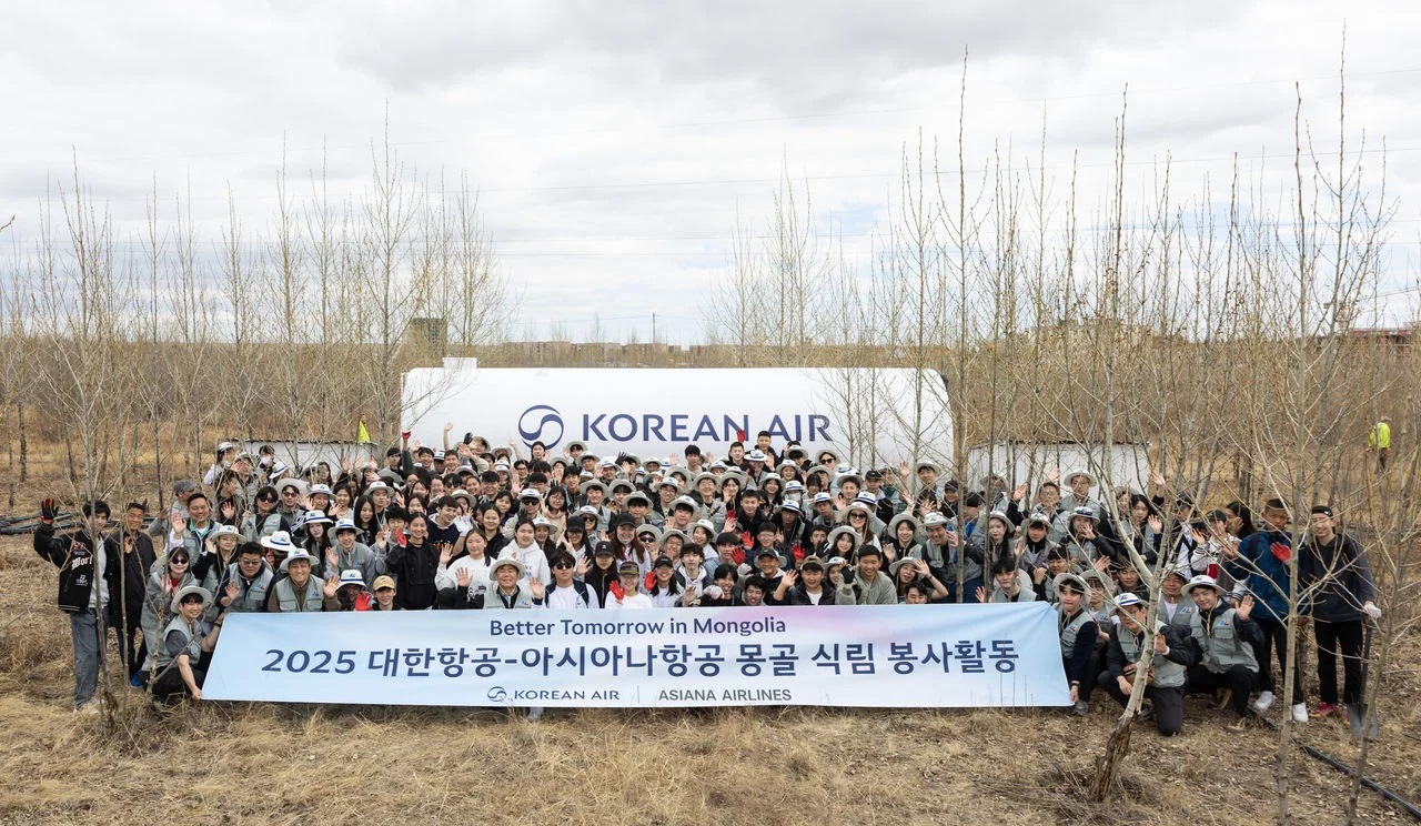Korean Air employees lend helping hands in Nepal and Mongolia