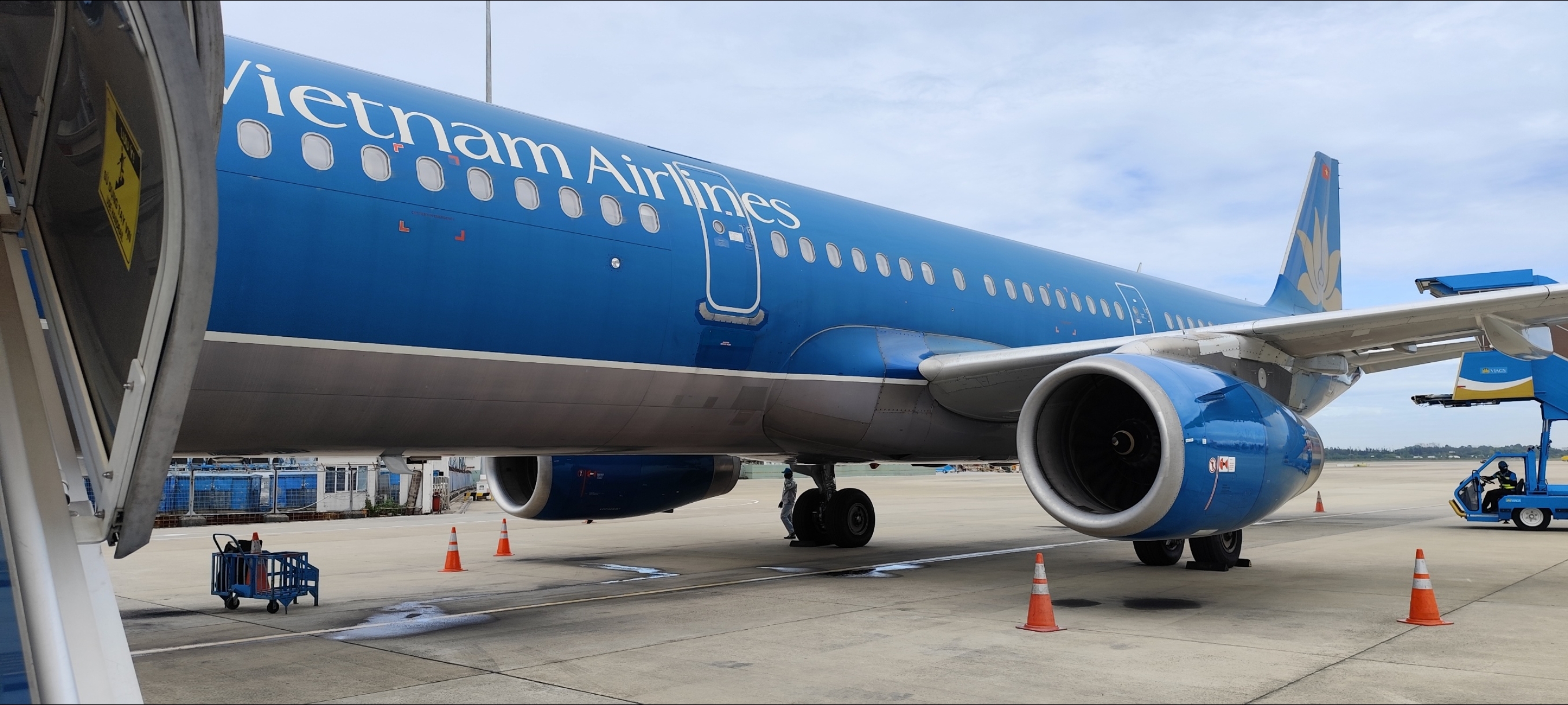 Vietnam Airlines Short Haul Business Class Review