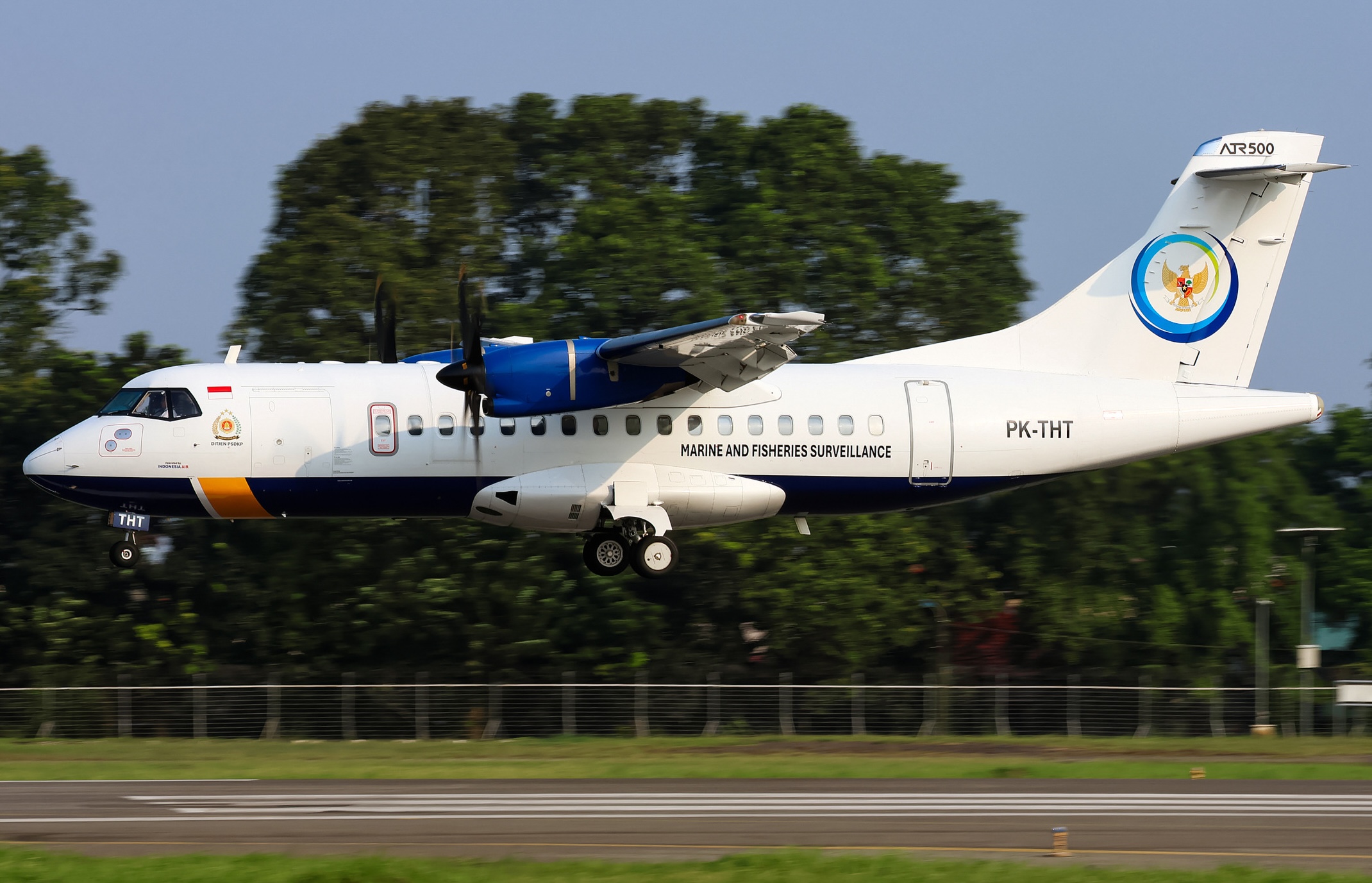 Indonesia Air Transport ATR 42-500 crash 