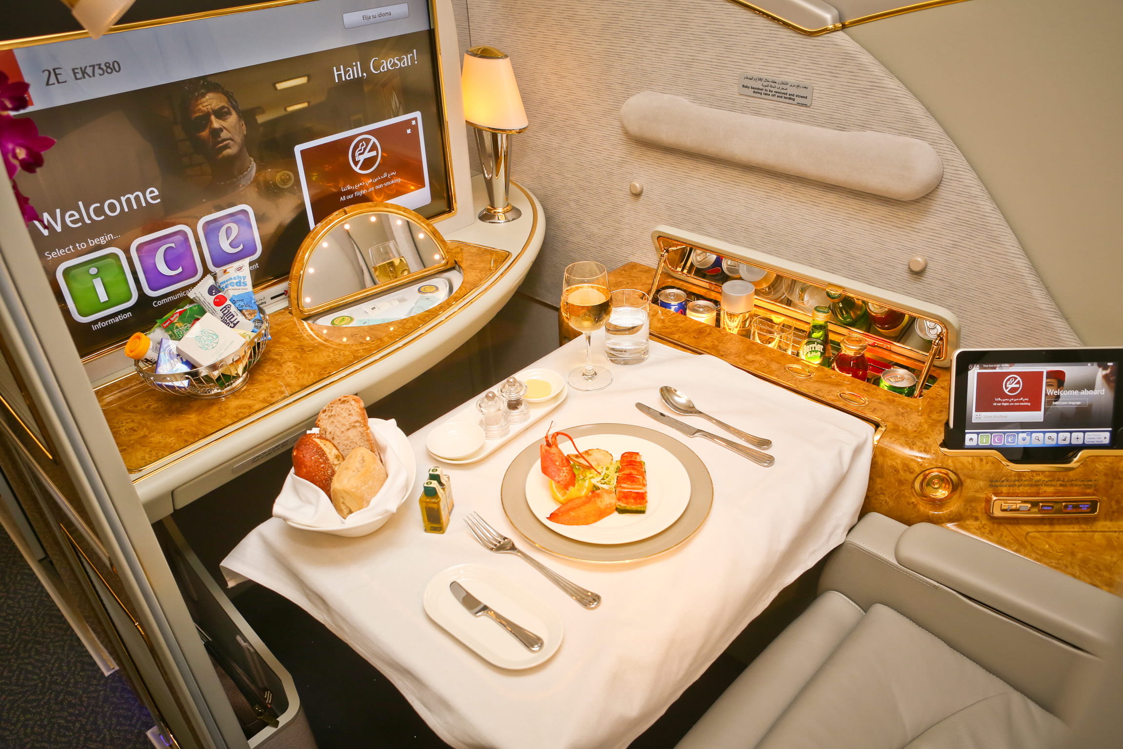 Which airline is best between the UK and Dubai? | Airline Ratings