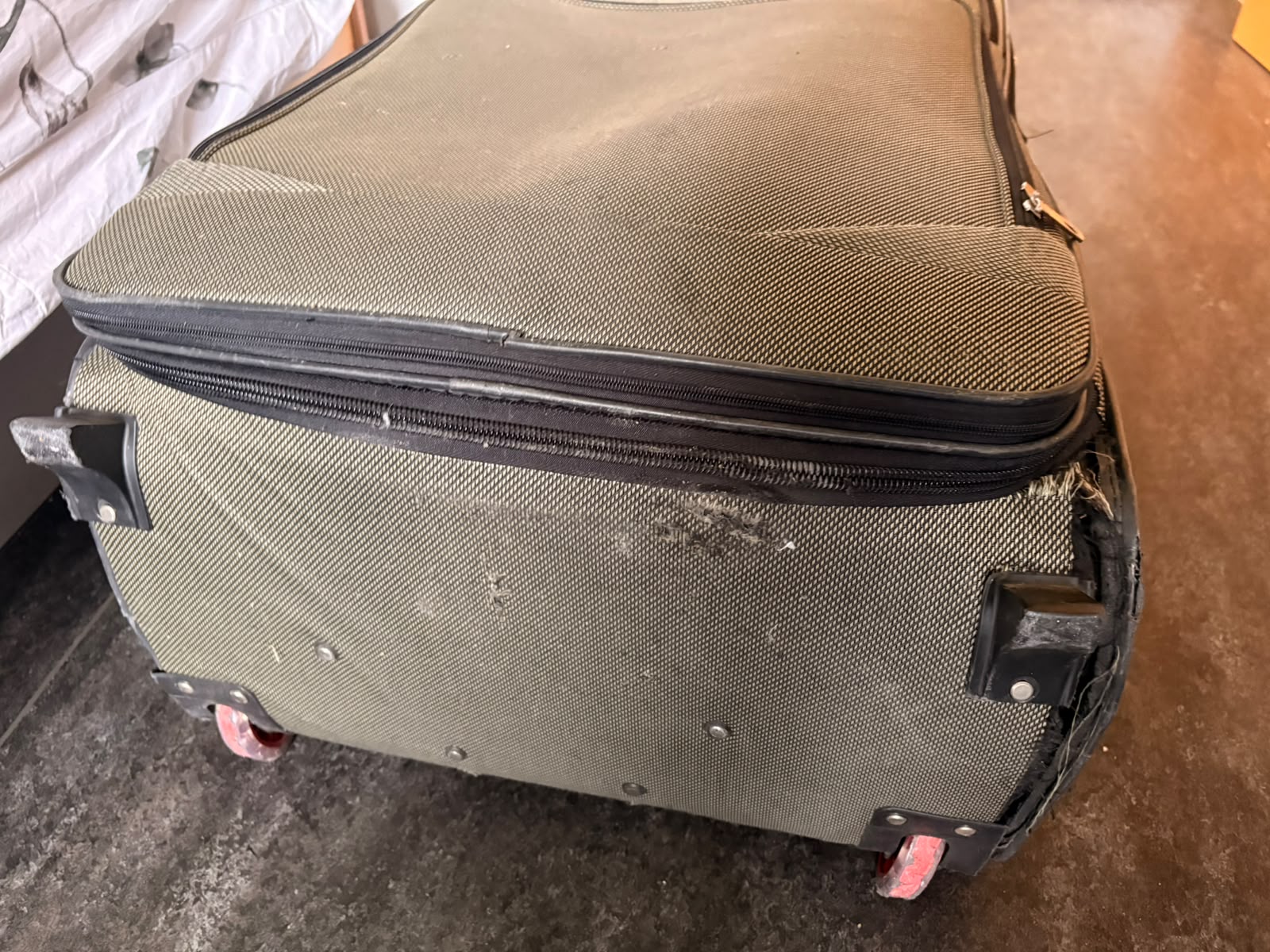 Air Arabia economy class review: Sharjah International Airport, Ajman to Franz-Josef-Strauss Airport, Oberding by Ejaz Habib