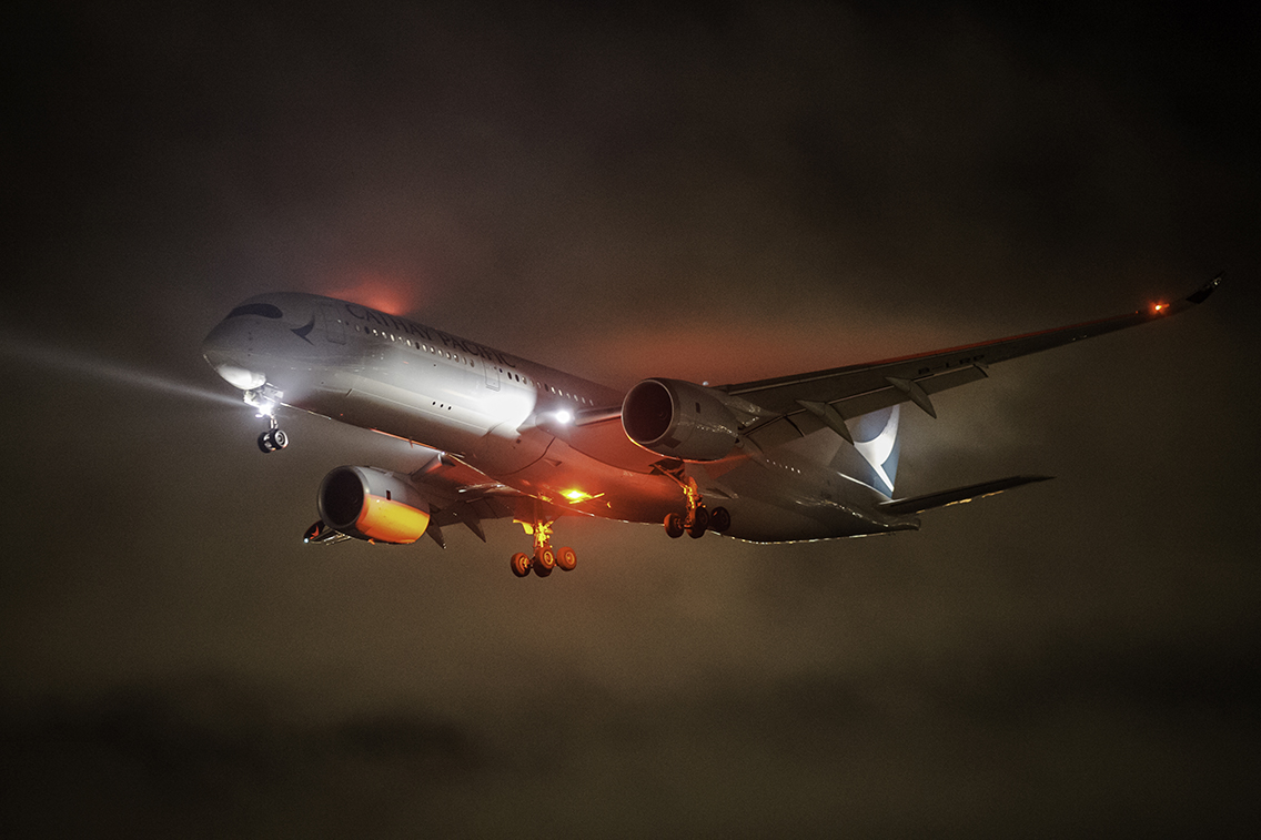 Spectacular Night Photos Of Aircraft Fuel Kreider s Passion Airline 
