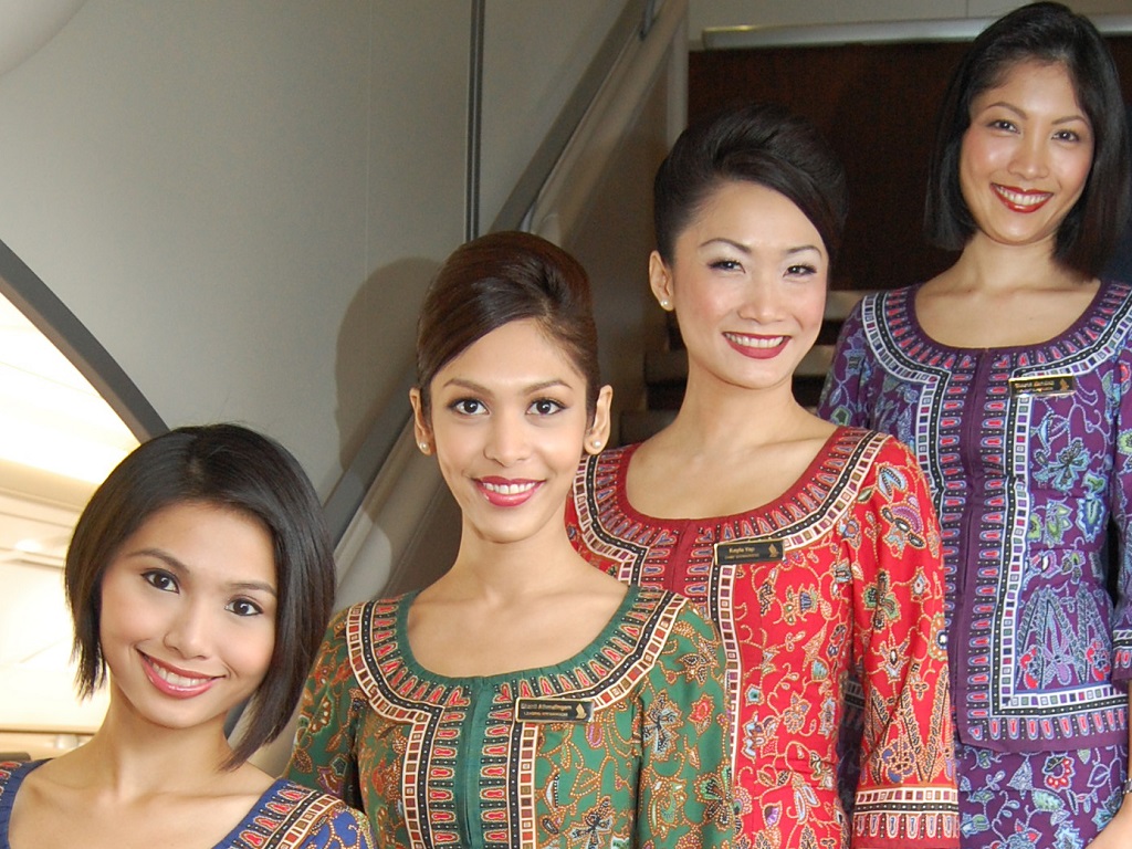 AirlineRatings Best Cabin Crew goes to Singapore Airlines