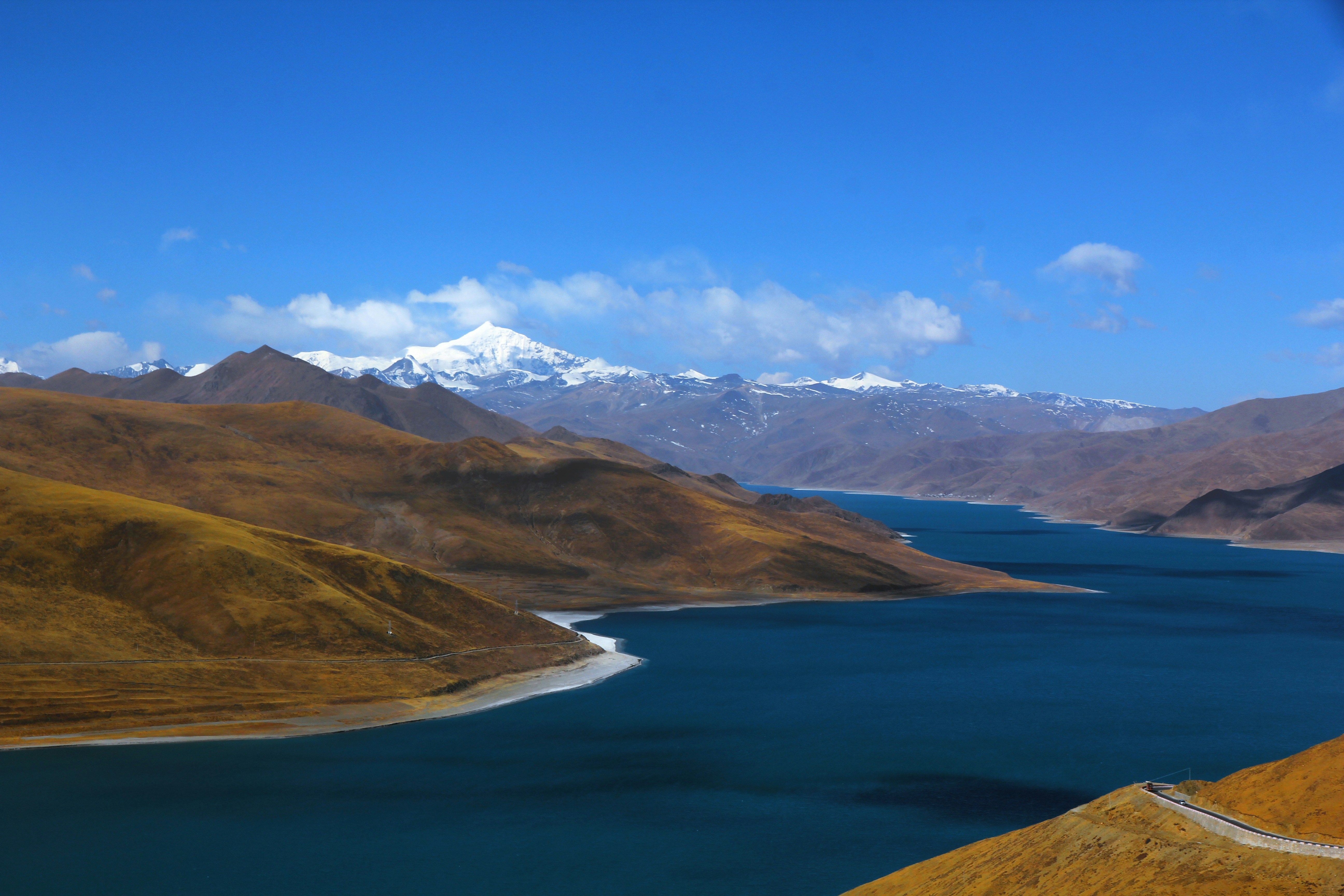 Tibet Airlines